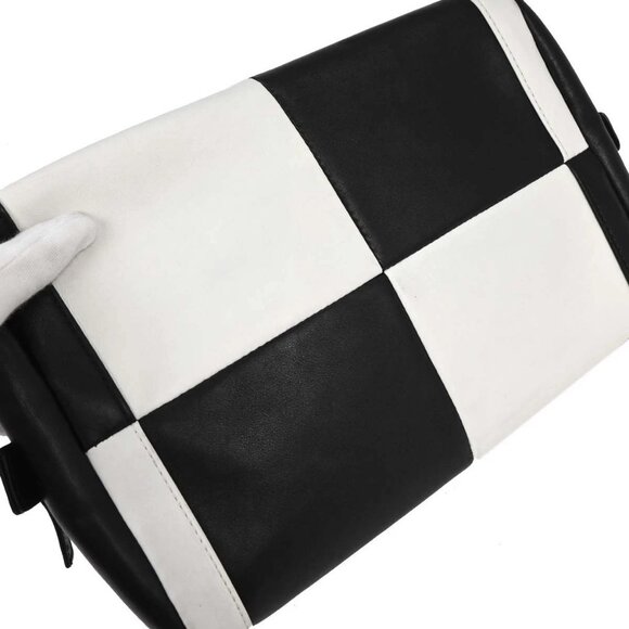 Chanel Black Lambskin Handbag - Picture 5 of 10